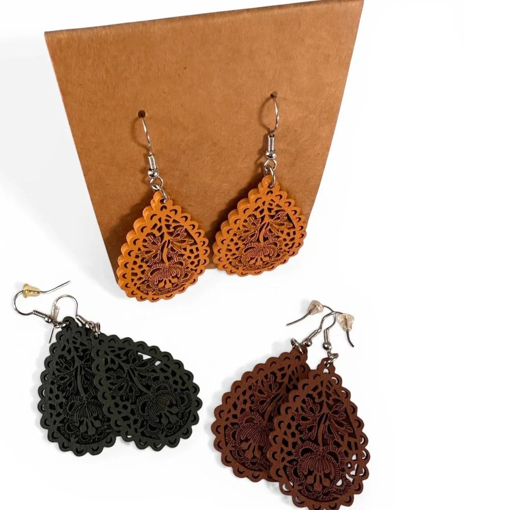 Unbranded Wooden Teardrop Earrings Womens‎ OS Multi Color NEW 3 Pair Floral Boho